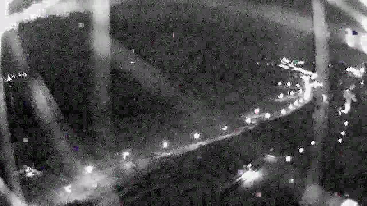 Obraz z kamery na plażę nad Wisłą w Płocku w dniu 2018-04-11 02:35