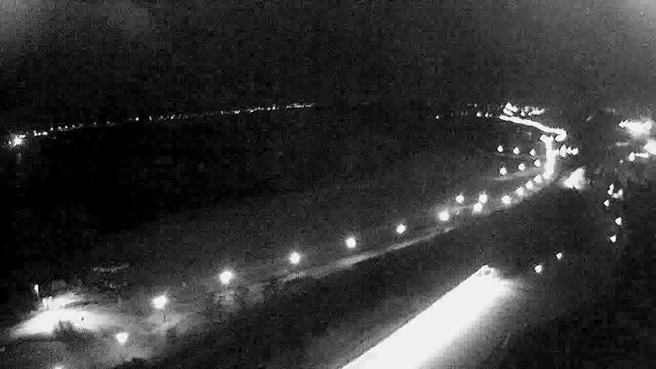 Obraz z kamery na plażę nad Wisłą w Płocku w dniu 2018-12-26 16:42